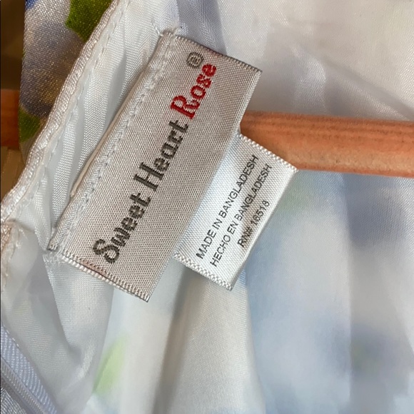 Sweetheart rose dress for girls - Picture 6 of 7